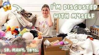 DECLUTTERING MY ENTIRE LIFE AS A MOM | this was embarrassing
