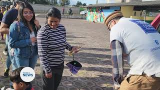 Ahmadi Muslims in Ecuador make donations