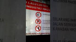 Tata tertib di kawasan industri MM2100 Cibitung Cikarang barat Bekasi