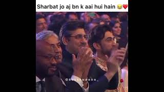Hania Amir Award Show Pe Sharbat Ban Kar Aai |Funny Joke Status
