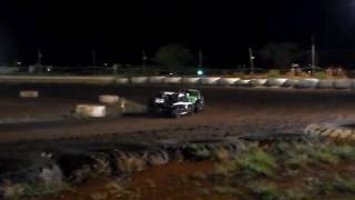 Marjorie Hunkins #87 Doug Pitzer #22 MAIN EVENT 6/3/17 4-Cyl Bombers Paradise Speedway Maui