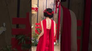 Tube top, high end wedding long Cheongsam.    Credit to Xiaohongshu:@ qionglan188