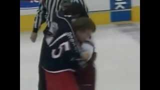 Hockeyfighters.cz  Daniel Carcillo vs Derek Dorsett.wmv