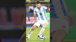 Leo Messi সবার সেরা ফুটবলার #messi #ronaldo #footballshorts #football #ytshorts #shorts