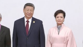 习近平和彭丽媛为出席哈尔滨第九届亚洲冬季运动会开幕式的国际贵宾举行欢迎宴会