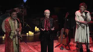 Annie Lennox With Rufus & Martha Wainwright In The Bleak Midwinter 12-6-25