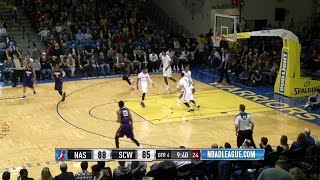 Johnny O'Bryant posts 25 points & 10 rebounds vs. the Warriors, 12/29/2016