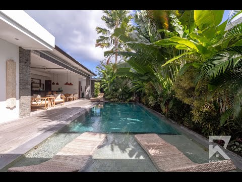 Inside $420,000 HUGE 3 Bedroom Villa In Seminyak Bali - YouTube