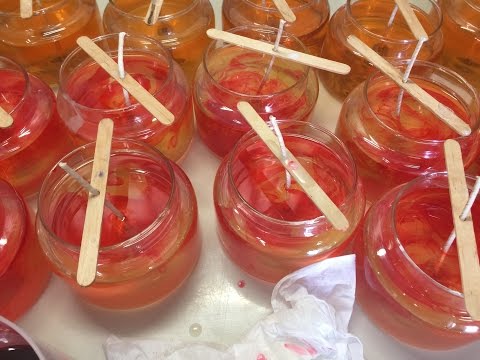 Making candles, Marbled effect with soy wax. Making candles, Marbled effect with soy wax.
