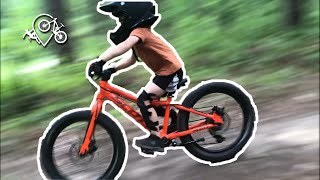 New Scott Roxter 20 - first time riding it on local mountain bike trails and this 6yo crushed it!