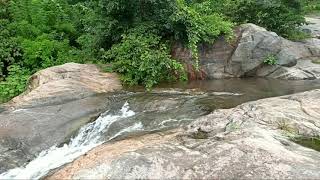 Mayil Paarai Tirupattur / mayilparai / மயில்பாறை / Mayil paari falls yelagri / Kariparai falls