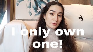"10 things I own 1" of as a MINIMALIST | Minimalism | ONE AND DONE!