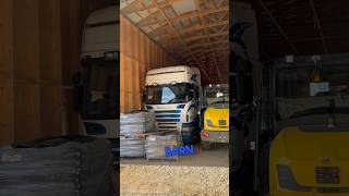 Scania semi hiding in Canadian farmers barn! Part 1!