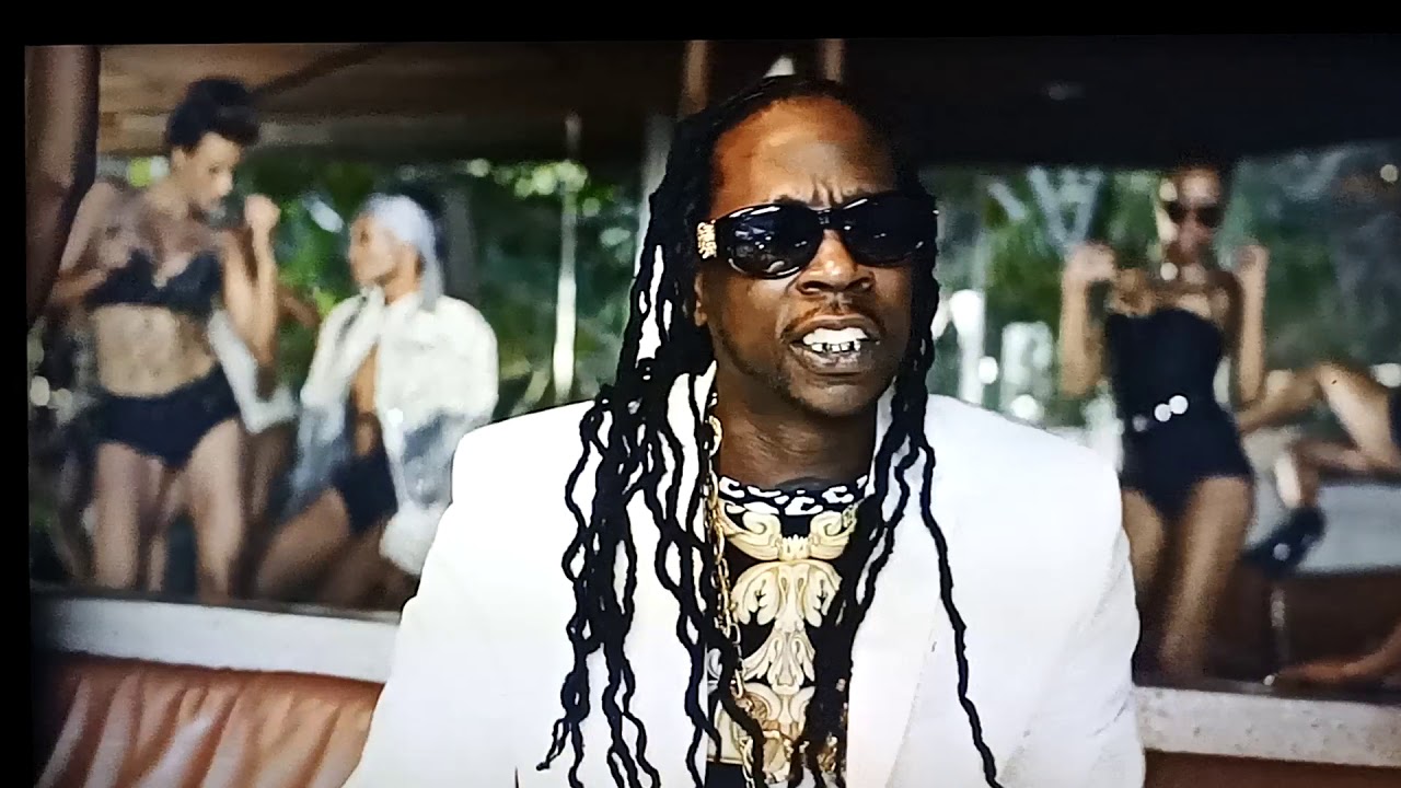 2 Chainz Ft. Pharrell - Feds Watching (MUSIC VIDEO) - YouTube