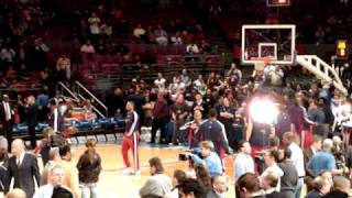Lebron James bounce dunk during warm-ups MSG