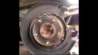 How to replace emergency brake shoes Ford F150, F250 or Expedition '97-'03