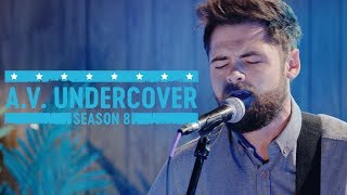 Passenger delivers a surprisingly sweet take on “No Scrubs”