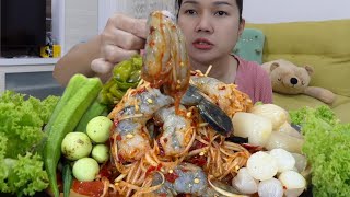 ส้มตำผีบอกเผ็ดจ๊วดจ้าดกุ้งสด หอมดองกระเทียมโทนกรอบหวาน คิดฮ้อดบุญข้าวจี่|wern woei