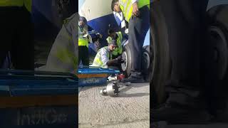 Changing Nose Wheel Assembly of Airbus A320 Asap. #airplanes #flying #aviation #aircraft #airbus