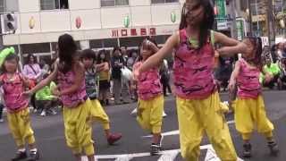 2013伊勢原道灌まつり　路上でのダンス　sunshine kids by choreographer sumika