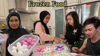 Membuat Tang Yuan Mungkin Ini  Wedhang Ronde ya?