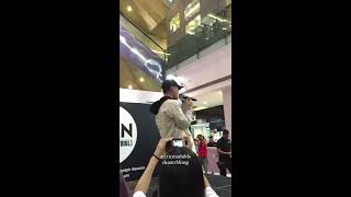 [FANCAM 160914] DEAN 딘 IN SINGAPORE - D (half moon) #DEANTRBLinSG