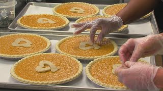 Volunteers In Golden Valley Spreading Peace With Pies