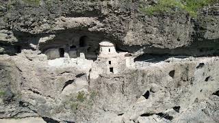 ვანის ქვაბები / Vani Caves