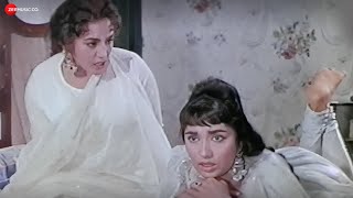 खूबसूरत पड़ोसन | Mere Mehboob Best Movie Scene | Ashok Kumar, Rajendra Kumar, Sadhana Shivdasani