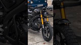 YAMAHA XSR 155 METALLIC BLACK ELEGANCE