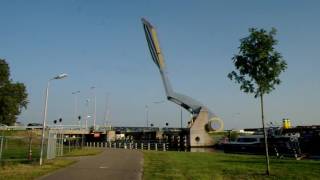 Brugopening Slauerhoffbrug Leeuwarden (Ljouwert) Basculebrug/ Drawbridge/ Pont Basculant/ Zugbrücke