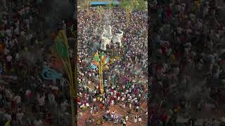 云南省瑞丽市德宏举行的盛大泼水节，A grand Water Splashing Festival in Dehong, Ruili city, Yunnan province