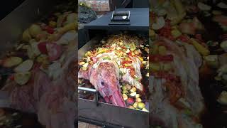 Wildschwein aus dem Backofen #wildschwein #bbq #grillen #selfmade #holzbackofen #smoker