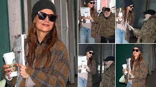 Katie Holmes Meets Radioman in NYC