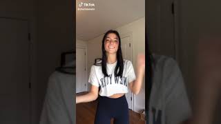Charli dā amelio renegade