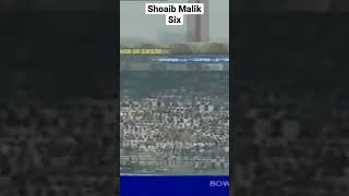 Shoaib Malik Six - Pak vs Ind 3rd Odi 2006 #cricket #indvpak #shoaibmalik
