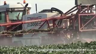 Bateman RB25 3000L sprayer