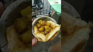 Luchi with potato curry|Street Food| Poori#shorts #minivlog #streetfood #foodvlog #trending #foodie