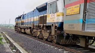 22709 Hazur Sahib Nanded - Amb Andaura Weekly Superfast Express | WDP4D Acceleration | Train Videos