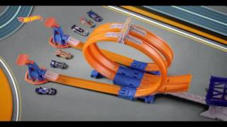 Hotwheels 風火輪極限跳躍軌道組(skn53640)