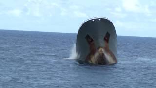 Ship Sinks caught on camera INCREDIBLE VIDEO غرق سفينة