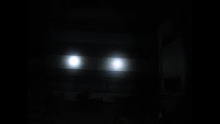 Astrolux MF02 (XHP35-Hi 6500k) vs Convoy L21A (XHP35-Hi 6500k) beamshot