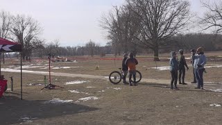 A Quad Cities cycling organization takes advantage of decent January weather to host outdoor race