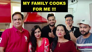 MY FAMILY COOKS FOR ME !! FT.FAMILY !!