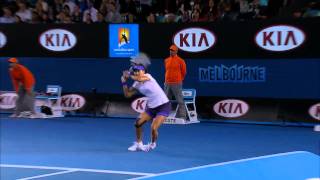 Li Na Injury Scare No.2 - Australian Open 2013