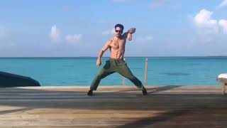 Tiger Shroff fantastic dance on urvashi song || take it easy urvashi 🔥 || Tiger Rules Official