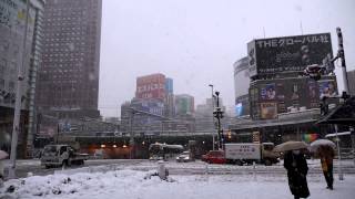 2013.01.14　雪＠新宿西口大ガード