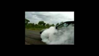 CRAZY SUZUKI SWIFT 3 CYLINDER BURNOUT