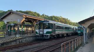 朝6時の牟岐駅 むろと号間合い運用の普通6:19発阿波海南行きはエンジンもかかって準備万端！