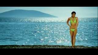 kareena kapoor in bikini [720p - HD] - Tashan